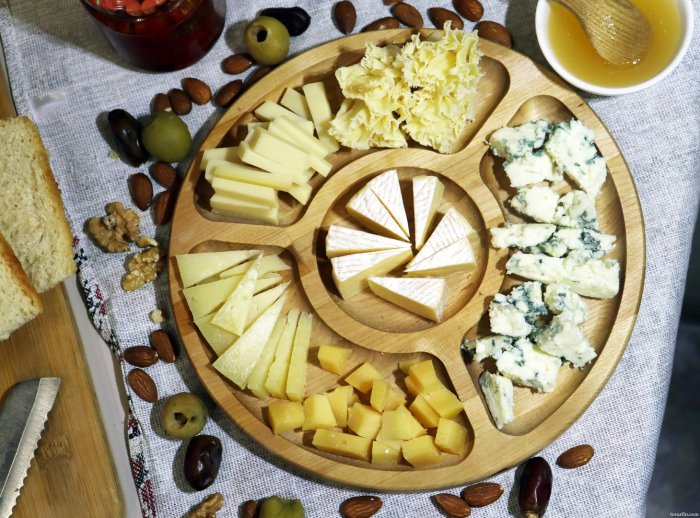 Сырная тарелка приборы