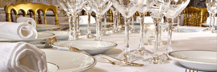 Красиво сервированный стол