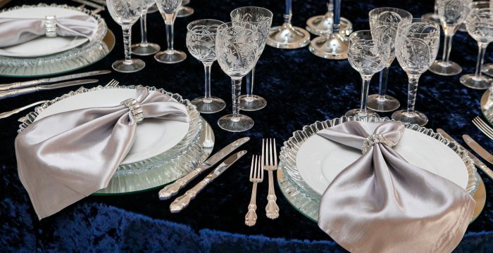 Стильная сервировка стола