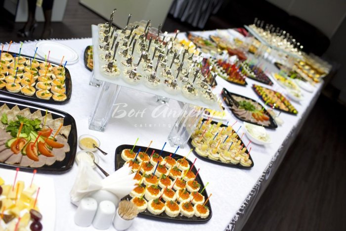 Фуршет на корпоратив