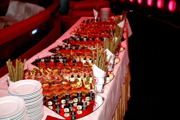 Фуршет для коллег