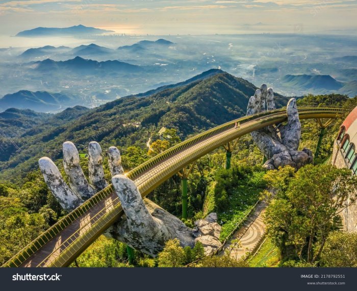 Golden Bridge Vietnam