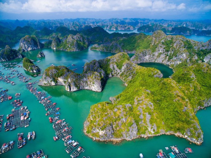 Залив Халонг Вьетнам