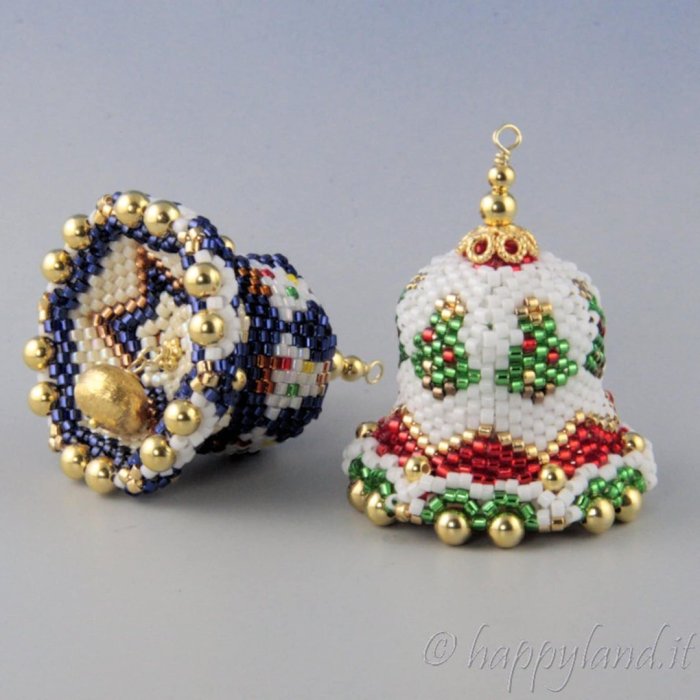 Новогодние игрушки из бисера