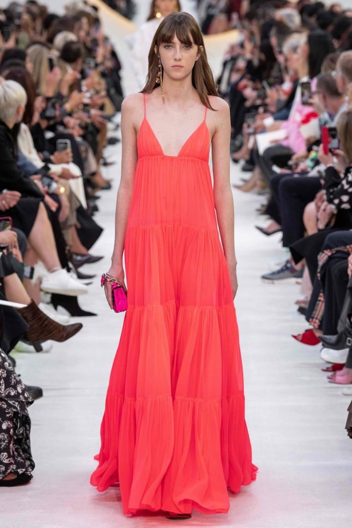Valentino ВЕСНА-ЛЕТО 2022 READY-TO-WEAR
